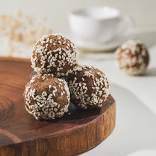 Load image into Gallery viewer, The Salted Caramel &amp; PB Energy Ball
