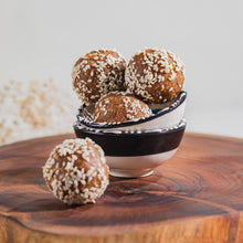 Load image into Gallery viewer, The Salted Caramel &amp; PB Energy Ball
